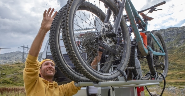 מתלה לטנדר לאופניים